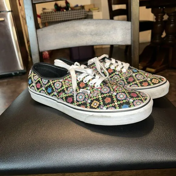 VANS Dia De Los Muertos Day Of The Dead Glow In The Dark Men’s Skateboard SZ 10