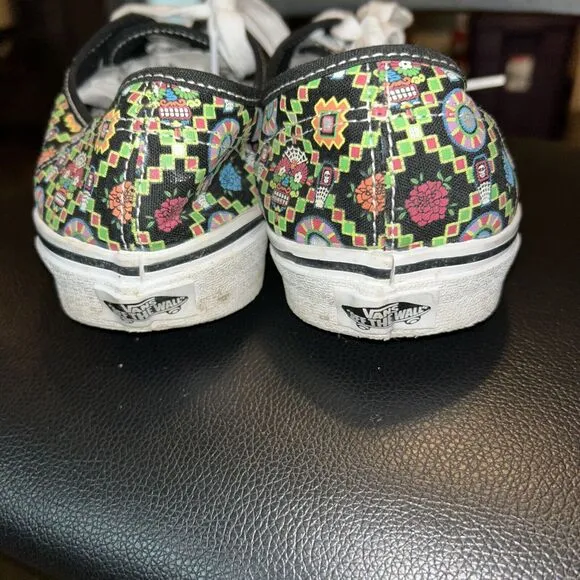 VANS Dia De Los Muertos Day Of The Dead Glow In The Dark Men’s Skateboard SZ 10