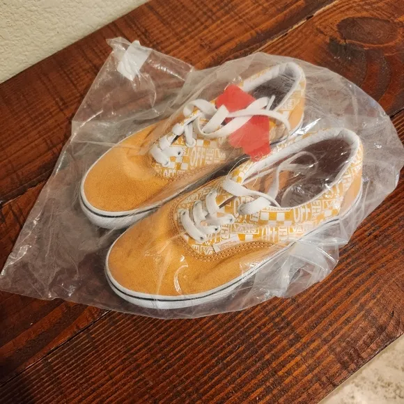 VANS Kids Golden Nugget Slip on Sneakers Skate Shoes NEW