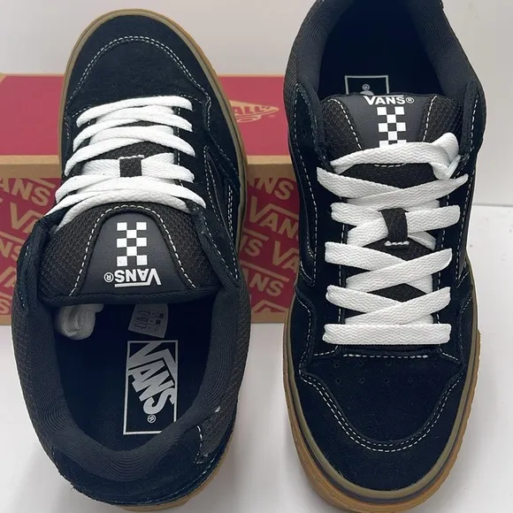 Vans Men’s Caldrone Suede Mesh Black/GumVN0A5JM2B9M Sneakers