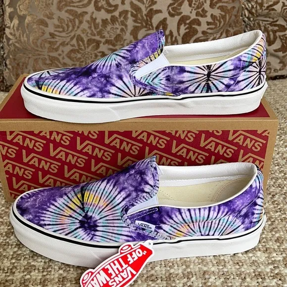 Vans Men’s Classic Slip-On New Age Purple Tie Dye Sneakers