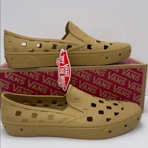 Vans Men’s Tan Slip-On Shoes Slip-On TrkMustard GoldVN0A5HF8BAE Sneakers
