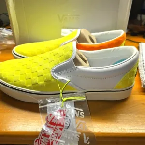 Vans  Penn collaboration Yellow and White Slip-On Sneakers men's 11.5 size