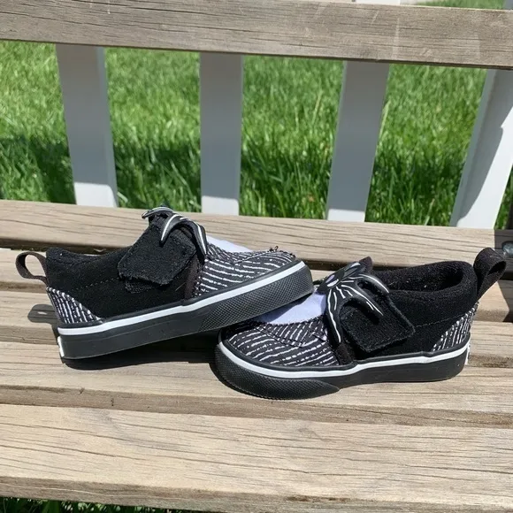 Vans toddler nightmare before christmas slip on sneakers