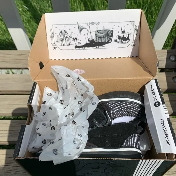 Vans toddler nightmare before christmas slip on sneakers