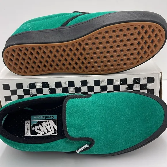 Vans WMNS Classic Slip-On Comficush Ultimate Green Sneakers