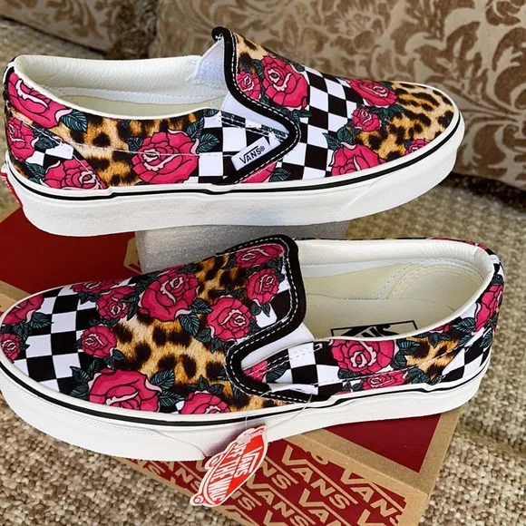 Vans WMNS Classic Slip On Rose/Animalchck Trwht/Multi Sneakers