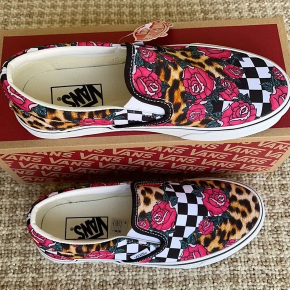 Vans WMNS Classic Slip On Rose/Animalchck Trwht/Multi Sneakers