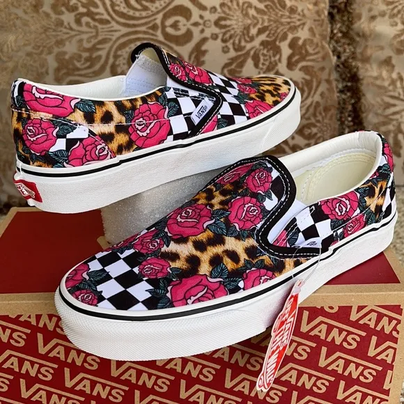 Vans WMNS Classic Slip On Rose/Animalchck Trwht/Multi Sneakers