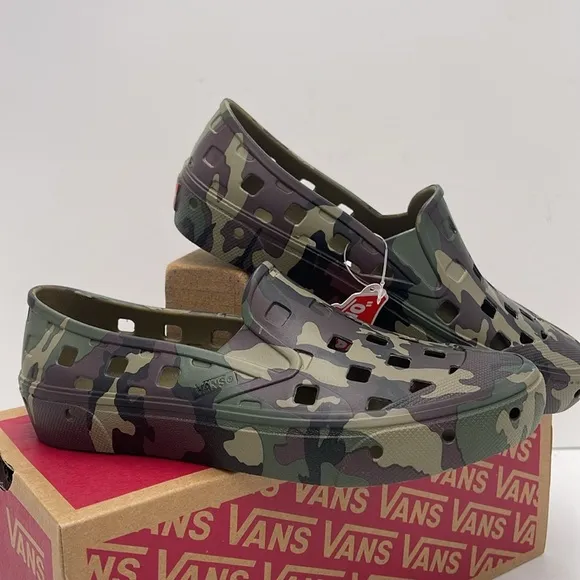 Vans WMNS Slip-On Trk CamoVN0A5HF8CMA Sneakers