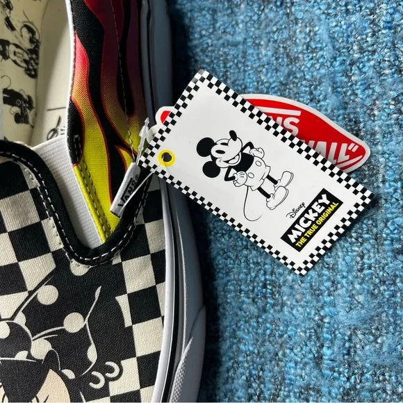 Vans x Disney Mickey and Minnie Flame Classic Slip On Sneakers Limited Edition