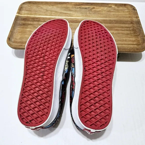 Vans X Marvel Spiderman sneakers size 8.5 mens slip on limited edition