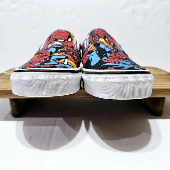 Vans X Marvel Spiderman sneakers size 8.5 mens slip on limited edition