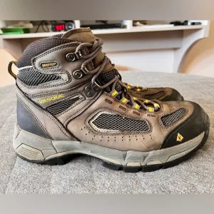 Vasque Sz 9.5 Brown Gore-Tex Breeze 2.0 Mid GTX Waterproof Hiking Boots Orig$220