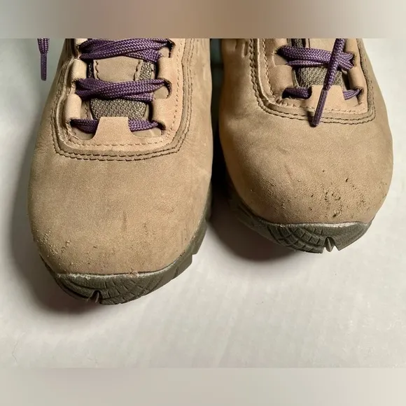 Vasque Talus Hiking Boots Womens Ultra Dry Waterproof Beige Leather Size 7.5