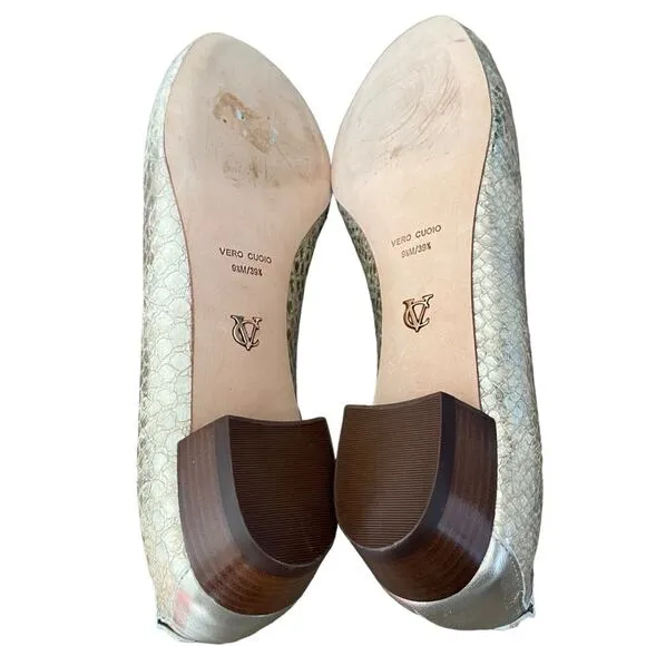 VC Signature Natalie Platinum Gold Leather Snake Print Flat Loafers size 9.5