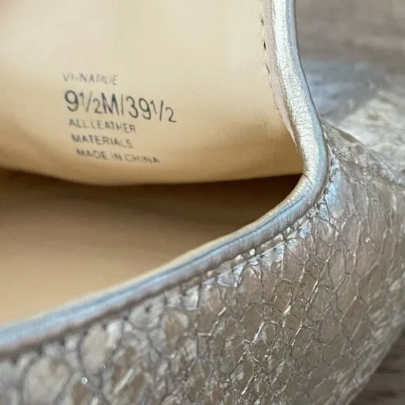 VC Signature Natalie Platinum Gold Leather Snake Print Flat Loafers size 9.5
