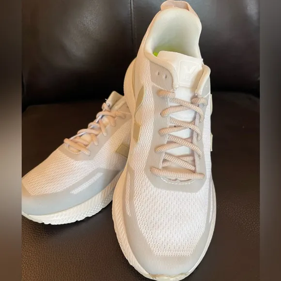 VEJA Impala Trainers Sneakers