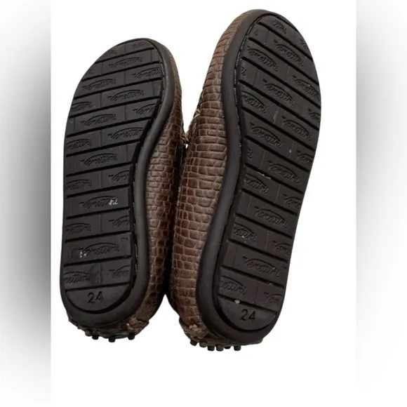 Venettini Reese Leather Loafer Size Eu 24/ US 8