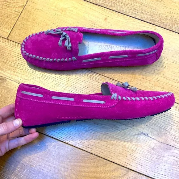 Vera Wang suede Fushia Pink Loafers