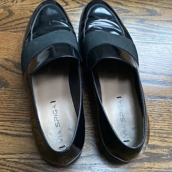 Via Spiga “Galo” black leather loafers size 9.5