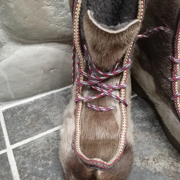 Vibram Real Fur boots