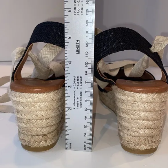 VIGUERA Espadrilles 3” sling back, front lacing in contrast black cream 39 NWOT