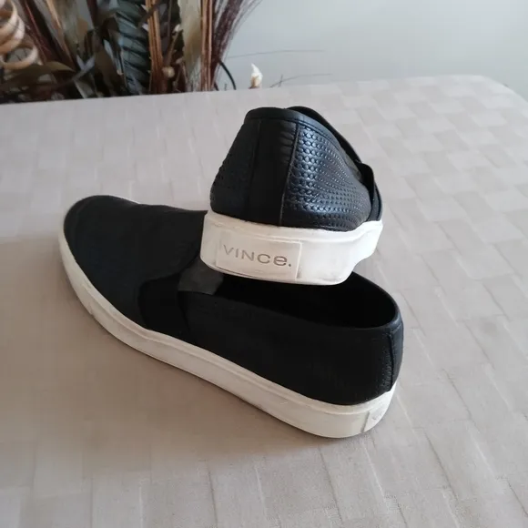 Vince Blair Leather Slip On Sneakers