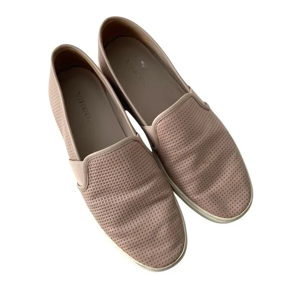 Vince Blair Slip On Sneakers in Beige Size