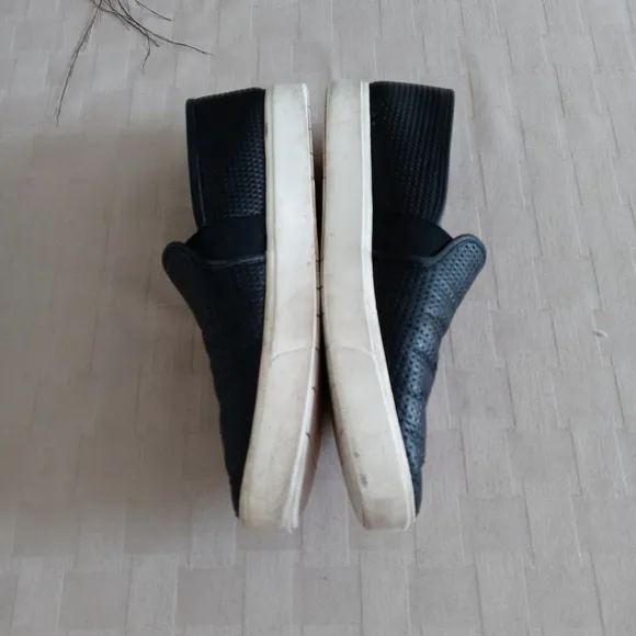 Vince Blair Slip On Sneakers