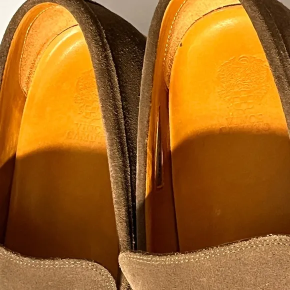 Vince Camuto Arleigh 10.5 suede beige/tan slip- on loafers