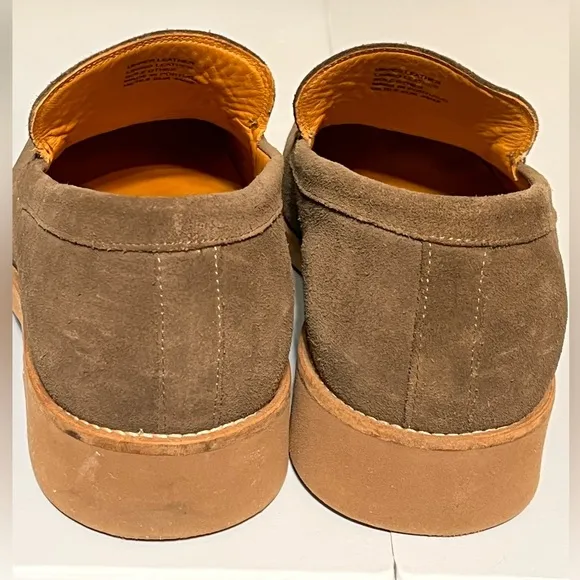 Vince Camuto Arleigh 10.5 suede beige/tan slip- on loafers