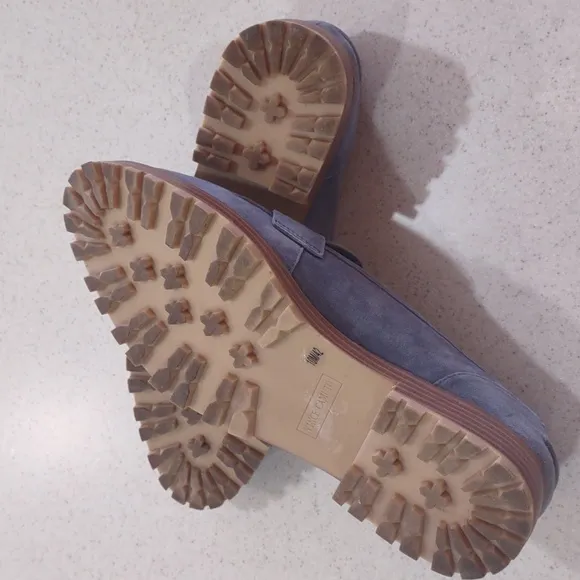 Vince Camuto Golinda Flat Blue Suede Loafers Size 10. Medium EUC