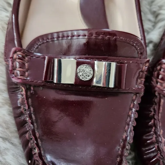 Vince Camuto Palmira Burgundy Patent Leather Retro Driver Loafers Size 9 1/2
