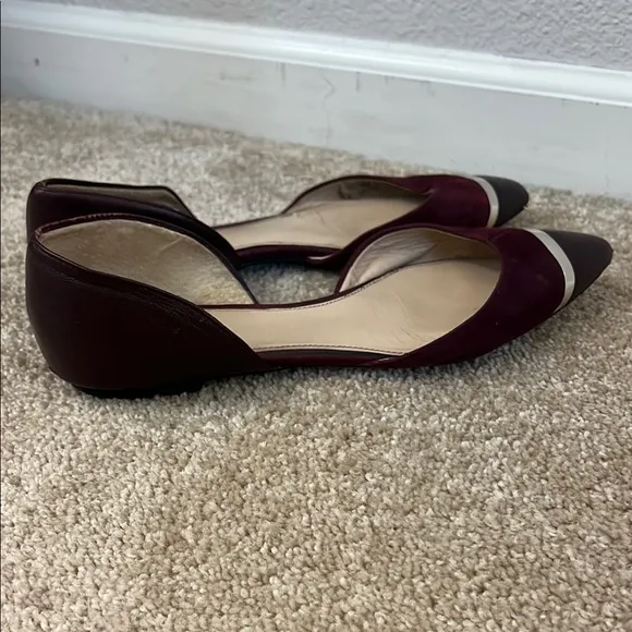 Vince Camuto Red and Silver Dorsay Flats with Pointed Toe Size 9