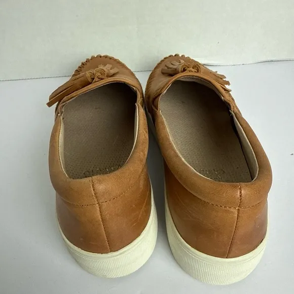Vince Camuto Tan Loafers Slip-On Leather Tassels
