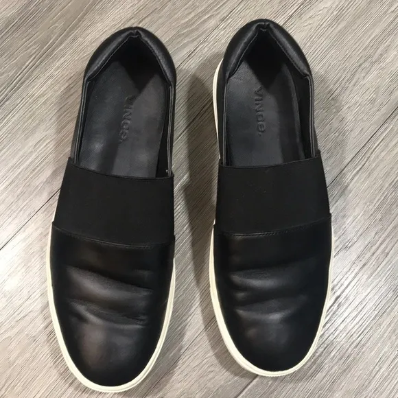 Vince “Corbin” Black Leather Slip-On Sneakers size 7
