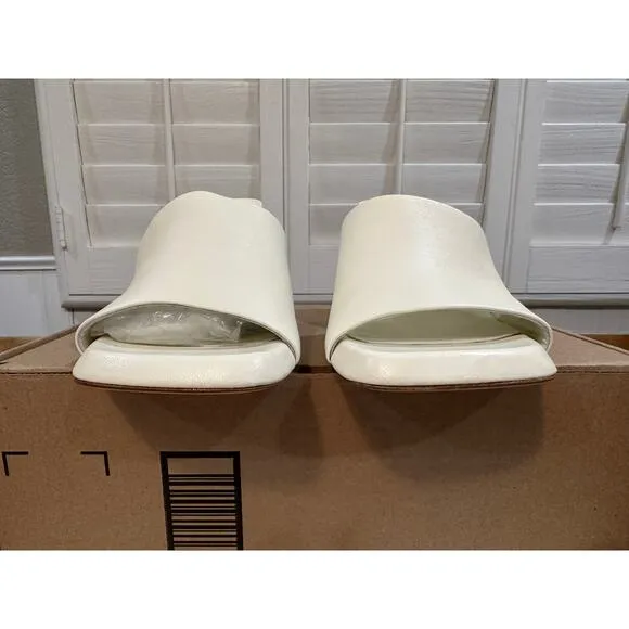 Vince Lulu Leather Mule Sandals Marble Cream Size 9.5 NWOB Timeless Chic Sleek
