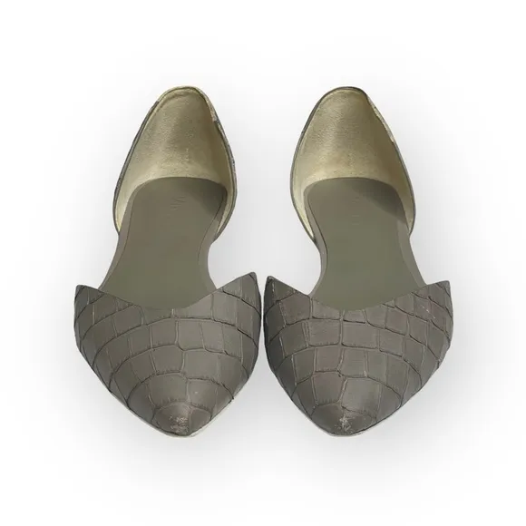 Vince ❃ Tara D’Orsay Pointy Toe Ballet Flat ❃ Embossed Leather ❃ Taupe Grey ❃ 39