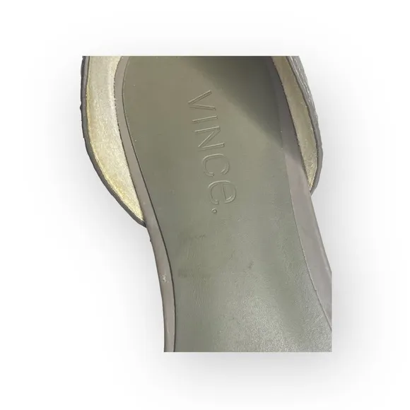 Vince ❃ Tara D’Orsay Pointy Toe Ballet Flat ❃ Embossed Leather ❃ Taupe Grey ❃ 39