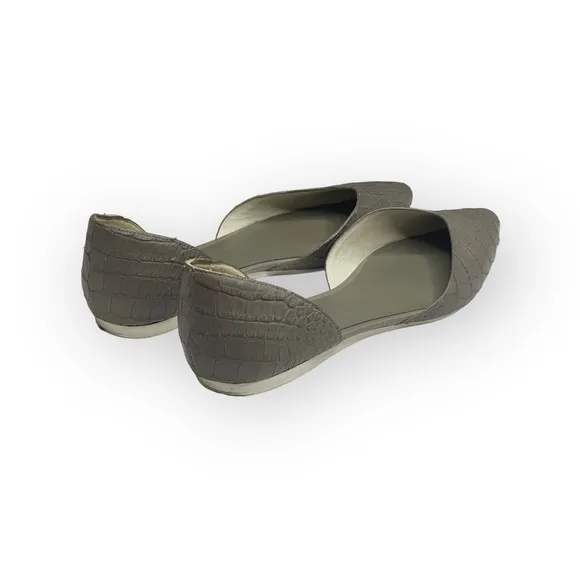 Vince ❃ Tara D’Orsay Pointy Toe Ballet Flat ❃ Embossed Leather ❃ Taupe Grey ❃ 39