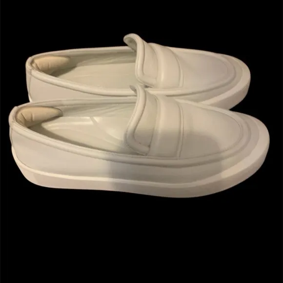 VINCE Womens Ghita Off White Faux Leather Platform Penny Loafers SZ 6