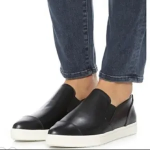 VINCE LEATHER SNEAKERS PAEYRE SLIP-ON