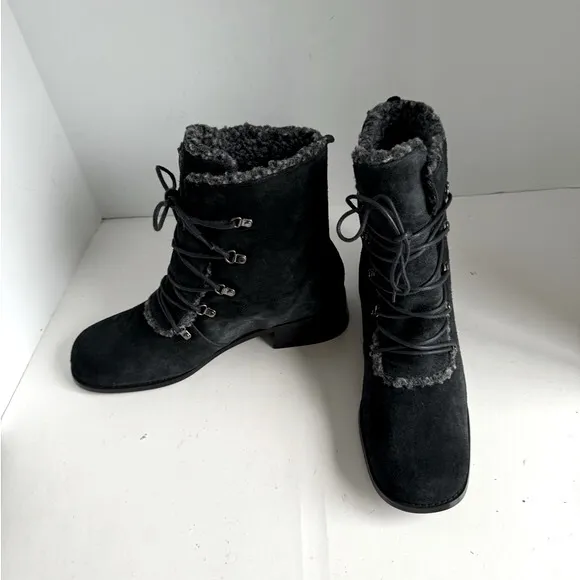 Vintage  A J Valenci Footwear Womens Black Chunky Heel Square Toe Bootie…