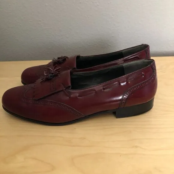 Vintage DANIELE FERRADINI Burgundy Wingtip Kiltie Loafers - Made in Italy