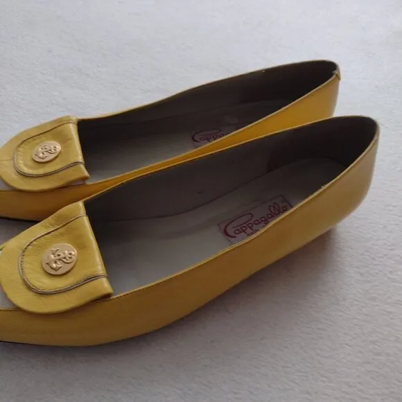 Vintage Pappagallo Yellow Leather Flats 11M  Gold Anchor Embellishment