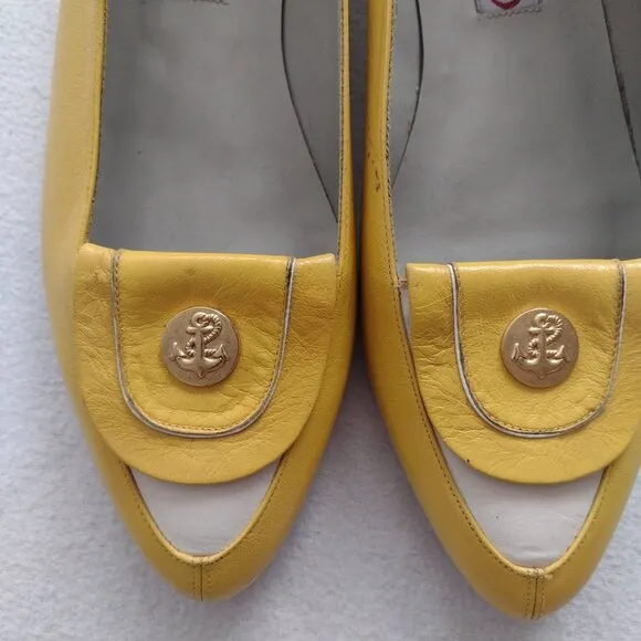 Vintage Pappagallo Yellow Leather Flats 11M  Gold Anchor Embellishment