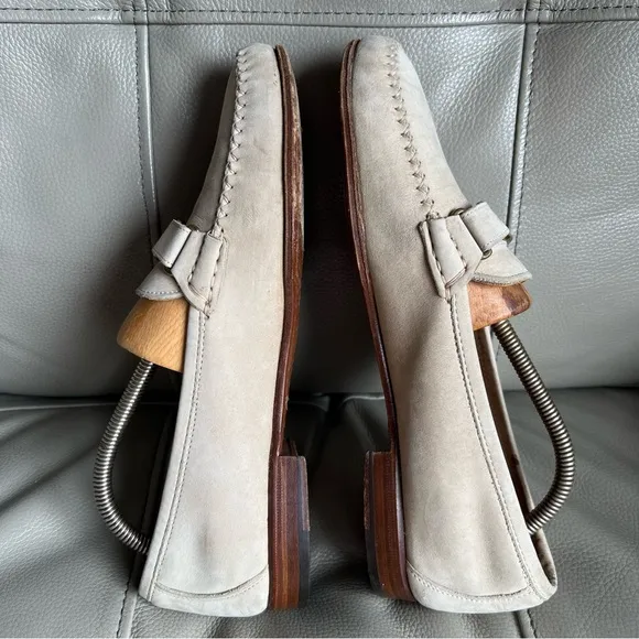 Vintage Salvatore Ferragamo Men’s Loafers Sz 9 D Beige Suede Leather Classic