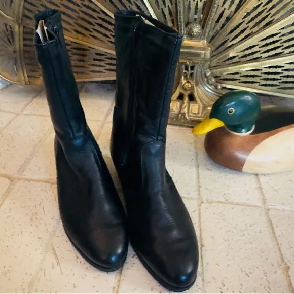 Vintage Inouk women's boots black leather inside zipper fur lined 8