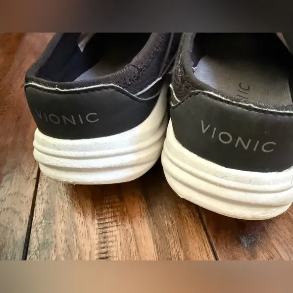 Vionic‎ Adell Black Suede Comfort Slip-On Flat Shoes Sneakers Mules Women 8.5